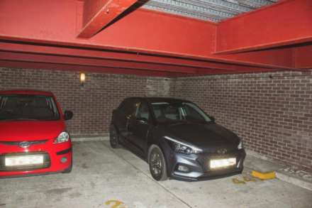 Napier Court West, Southend On Sea, Image 10