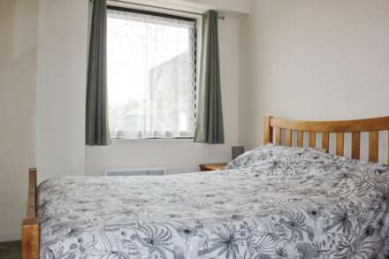 Napier Court West, Southend On Sea, Image 6