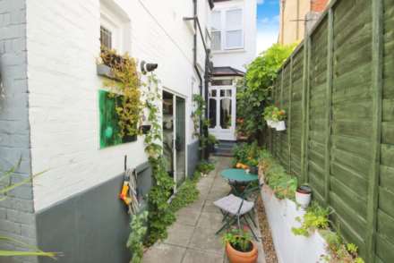 Holland Road, Westcliff On Sea, Image 14