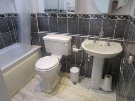 Tower Court Mews, Westcliff On Sea, Image 5