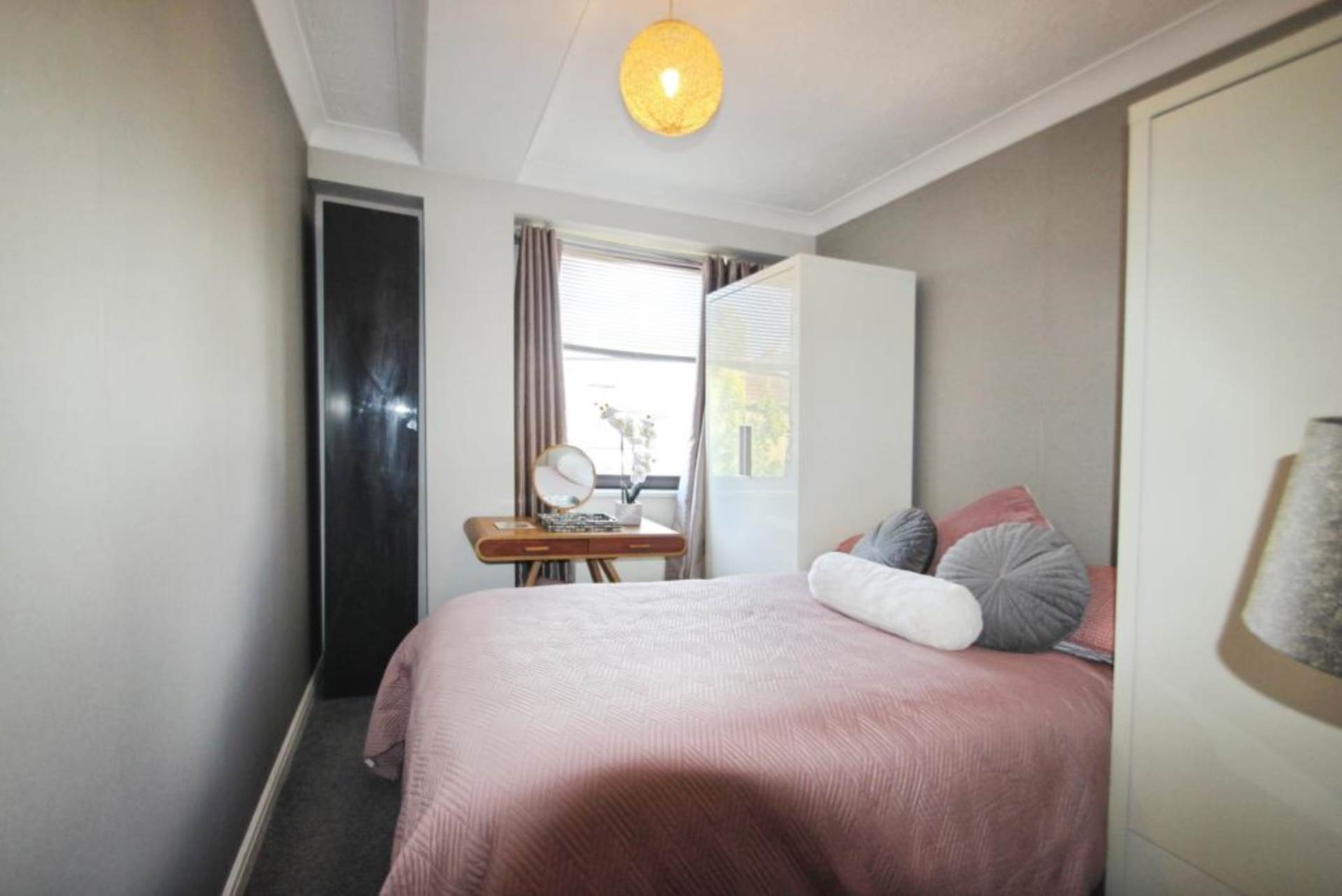 Napier Court West, Gordon Place, Image 6
