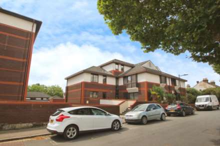 Napier Court West, Gordon Place