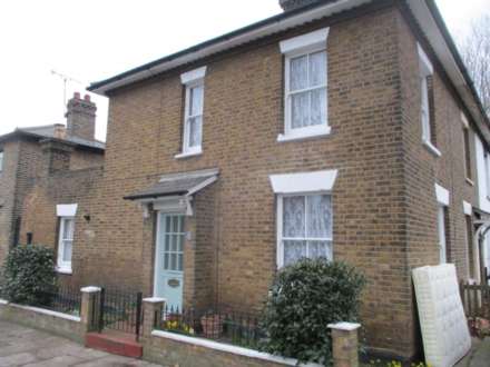 2 Bedroom Semi-Detached, Milton Place, Southend On Sea