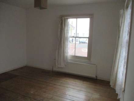 Milton Place, Southend On Sea, Image 7