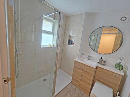 The Bentleys, Southend On Sea, Image 4