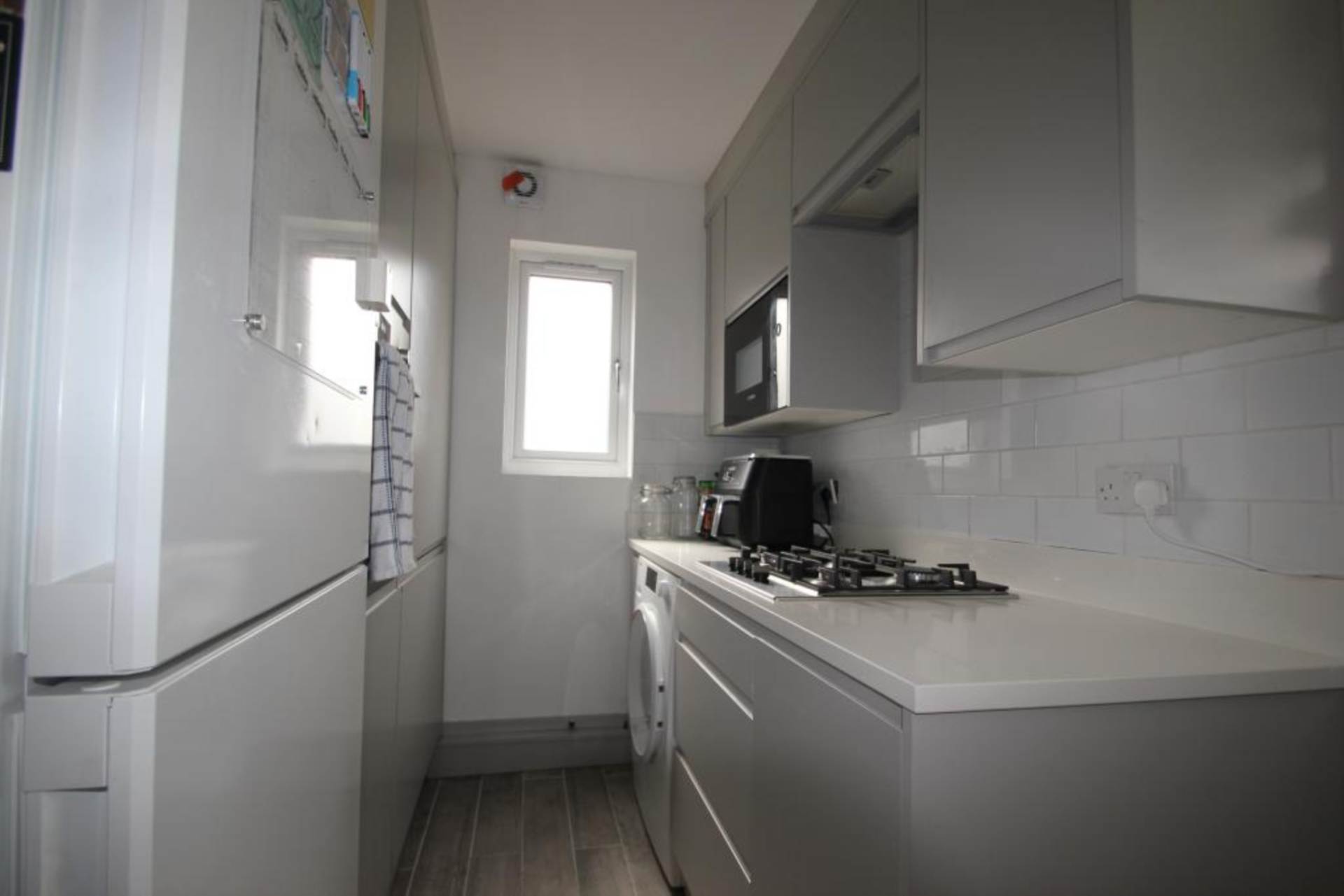 Plas Newyyd Close, Southend On Sea, Image 6
