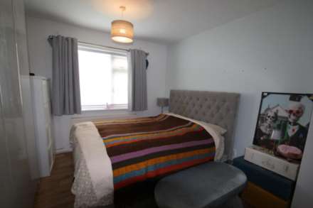 Plas Newyyd Close, Southend On Sea, Image 10