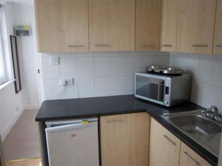 Clifton Court, Royal Terrace, Southend On Sea, Image 3