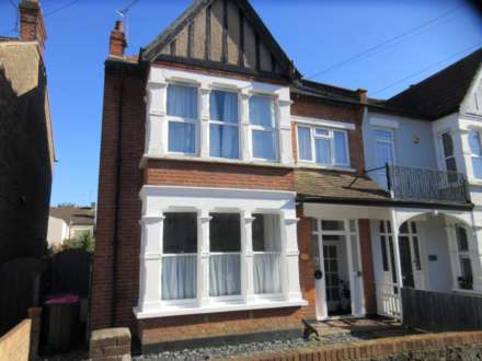 Property For Rent Gff 30 Elderton Road, Westcliff On Sea
