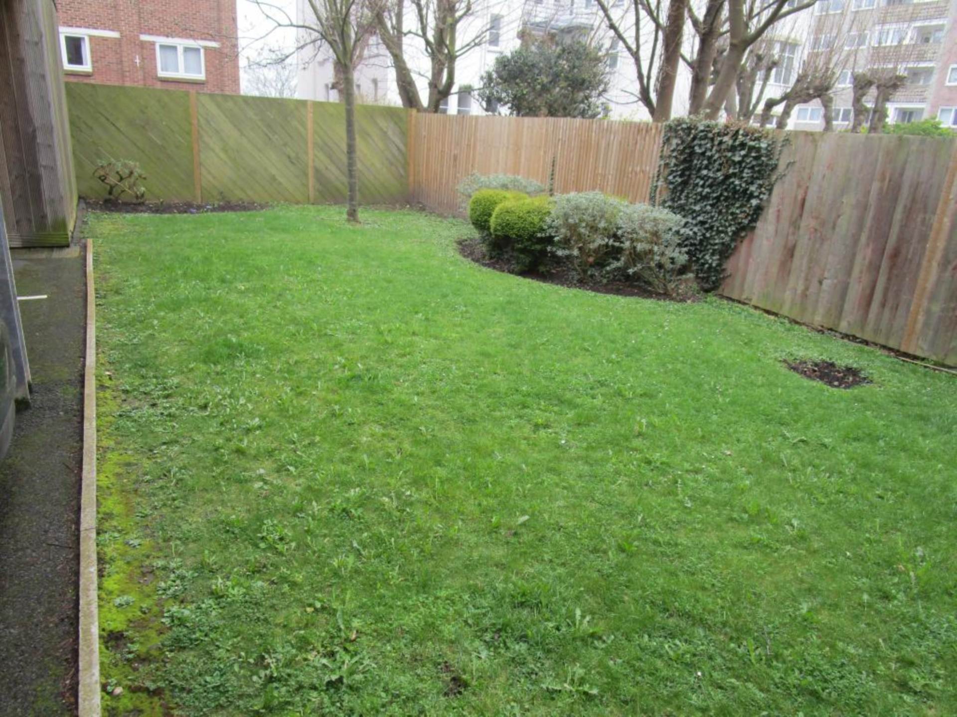 Regents Court, Southend On Sea, Image 9