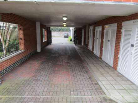 Regents Court, Southend On Sea, Image 11