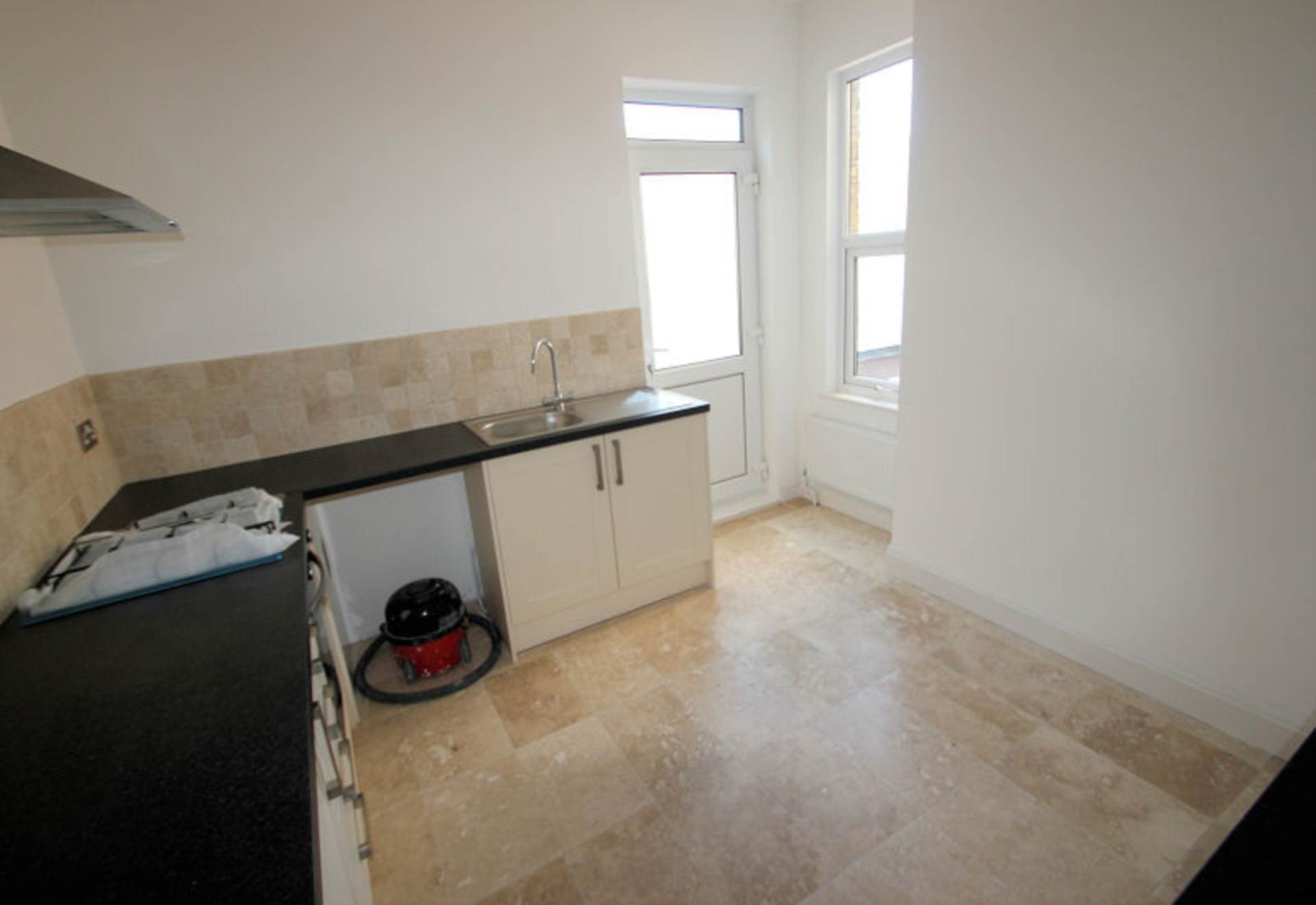 Station Road, Westcliff On Sea, Image 4