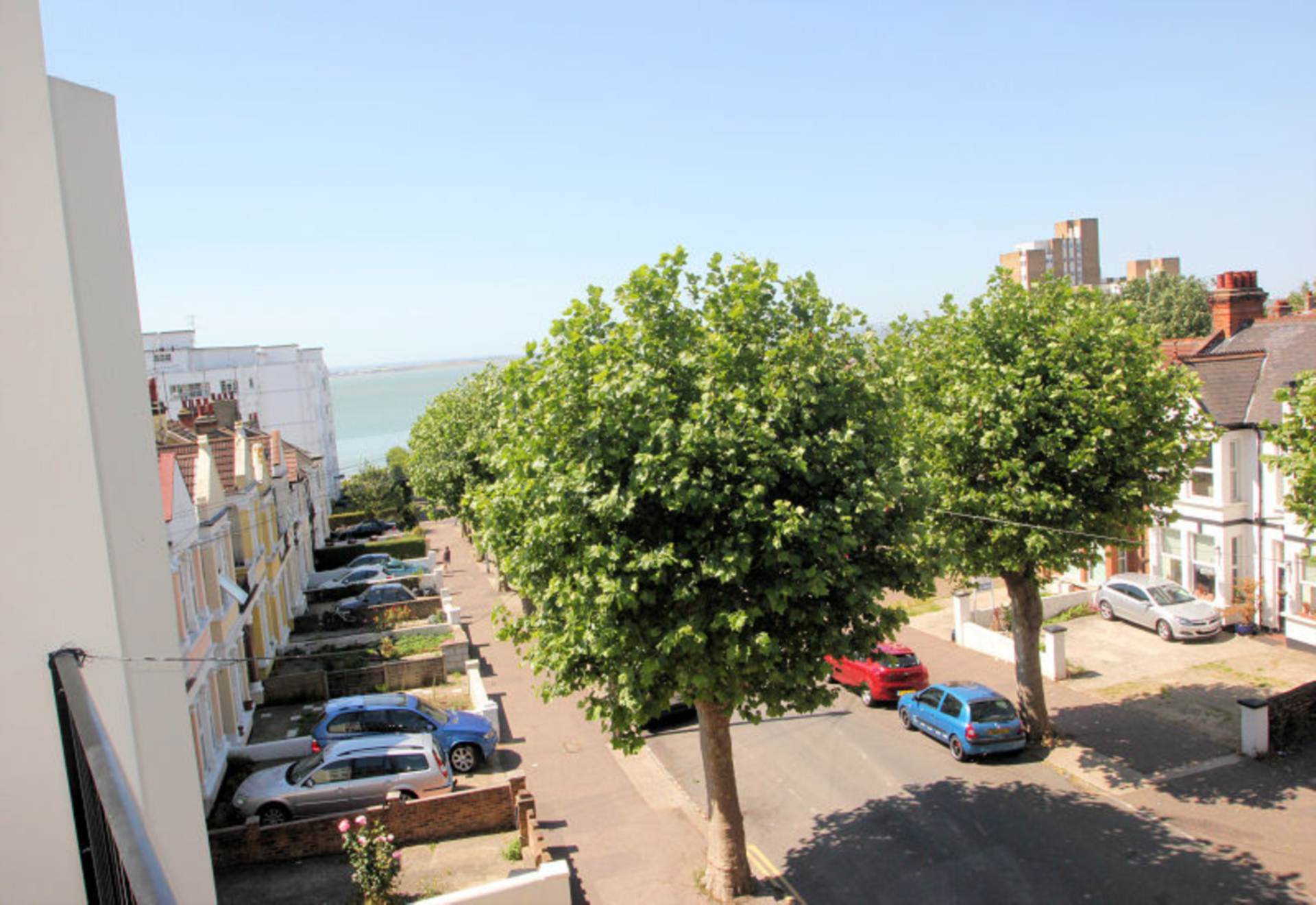 Station Road, Westcliff On Sea, Image 6