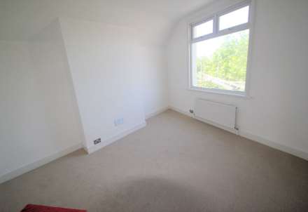 Station Road, Westcliff On Sea, Image 7