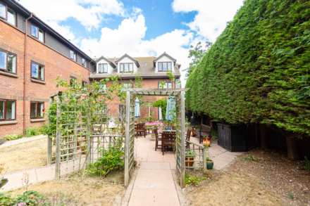 Martins Court, Southend On Sea, Image 11