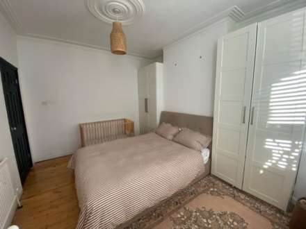 Northview Drive, Westcliff On Sea, Image 3