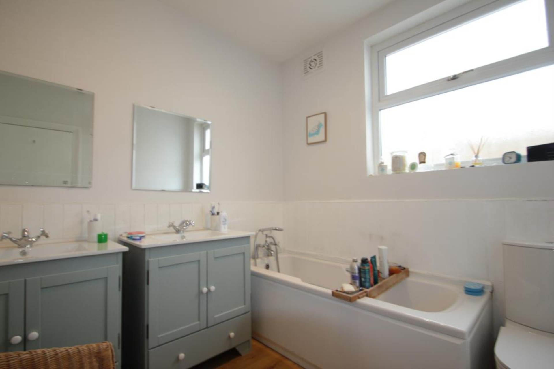 St. Johns Road, Westcliff On Sea, Image 13