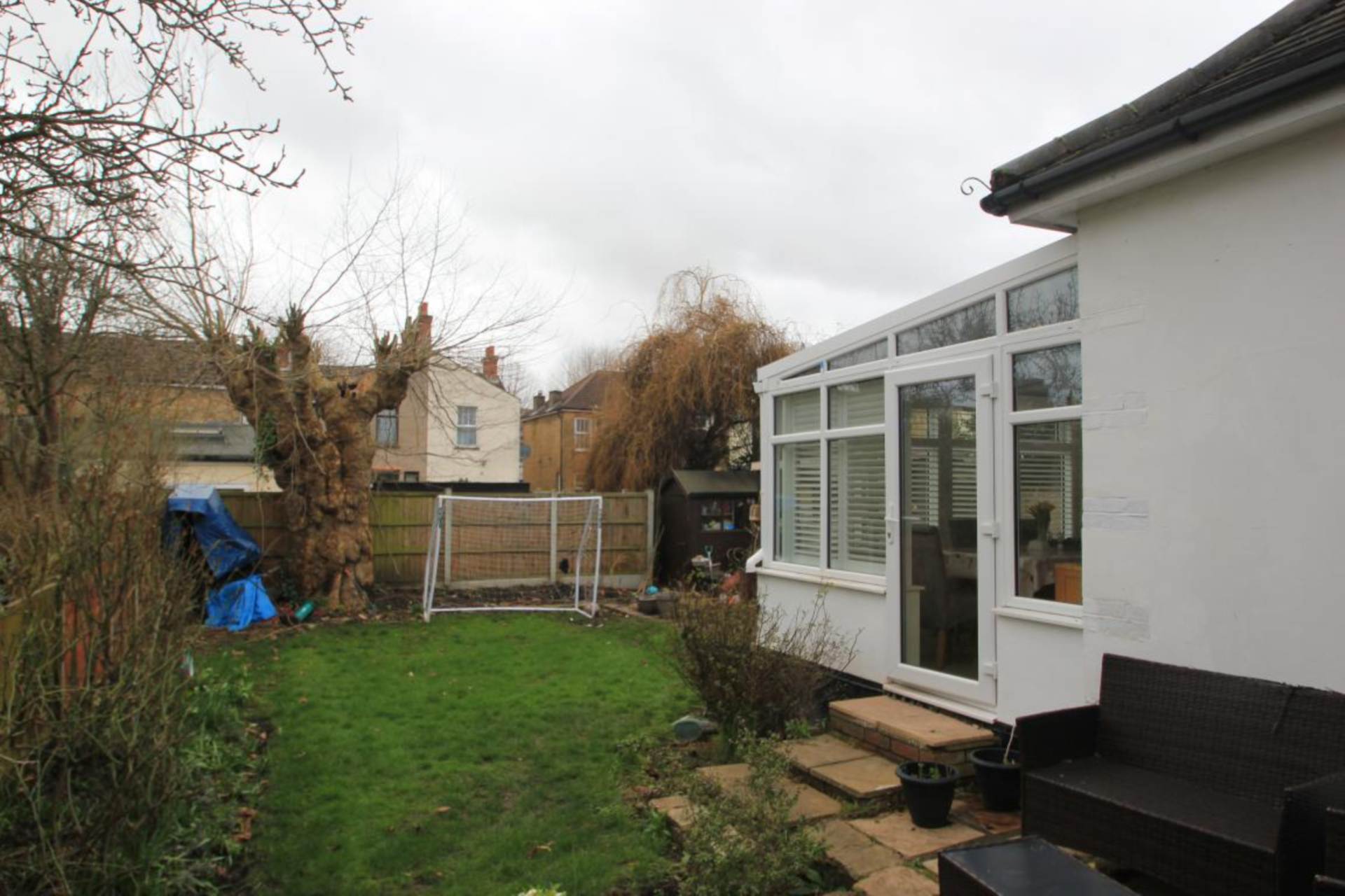 St. Johns Road, Westcliff On Sea, Image 15