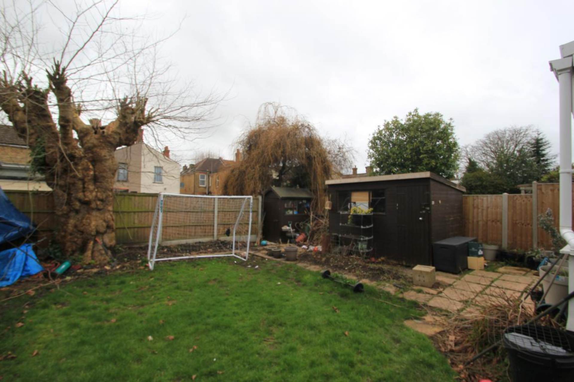 St. Johns Road, Westcliff On Sea, Image 16