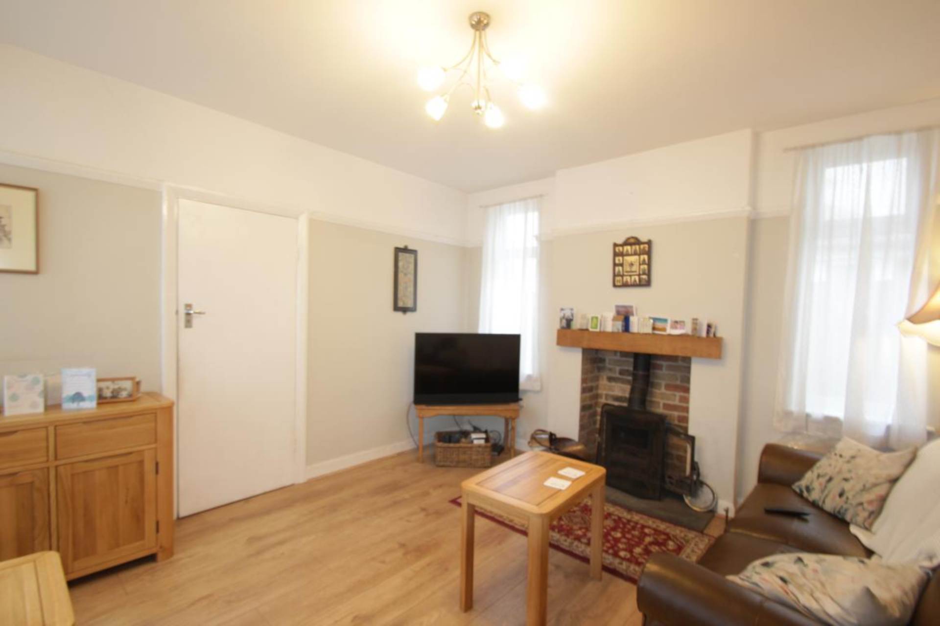 St. Johns Road, Westcliff On Sea, Image 6