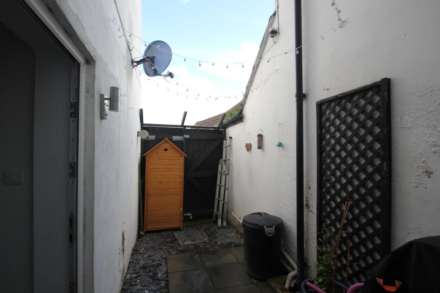 Park Road, Westcliff-On-Sea, Image 12