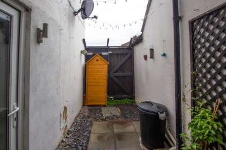 Park Road, Westcliff-On-Sea, Image 15