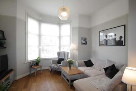 Park Road, Westcliff-On-Sea, Image 3