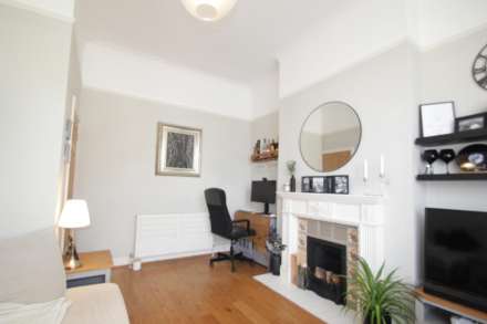 Park Road, Westcliff-On-Sea, Image 4