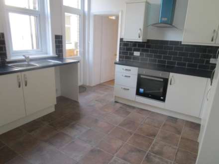 GfF   Warrior Square, Southend On Sea, Image 3