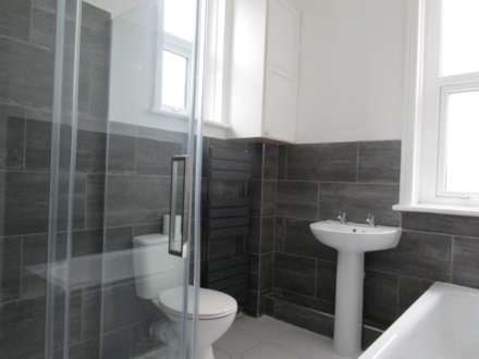 GfF   Warrior Square, Southend On Sea, Image 6