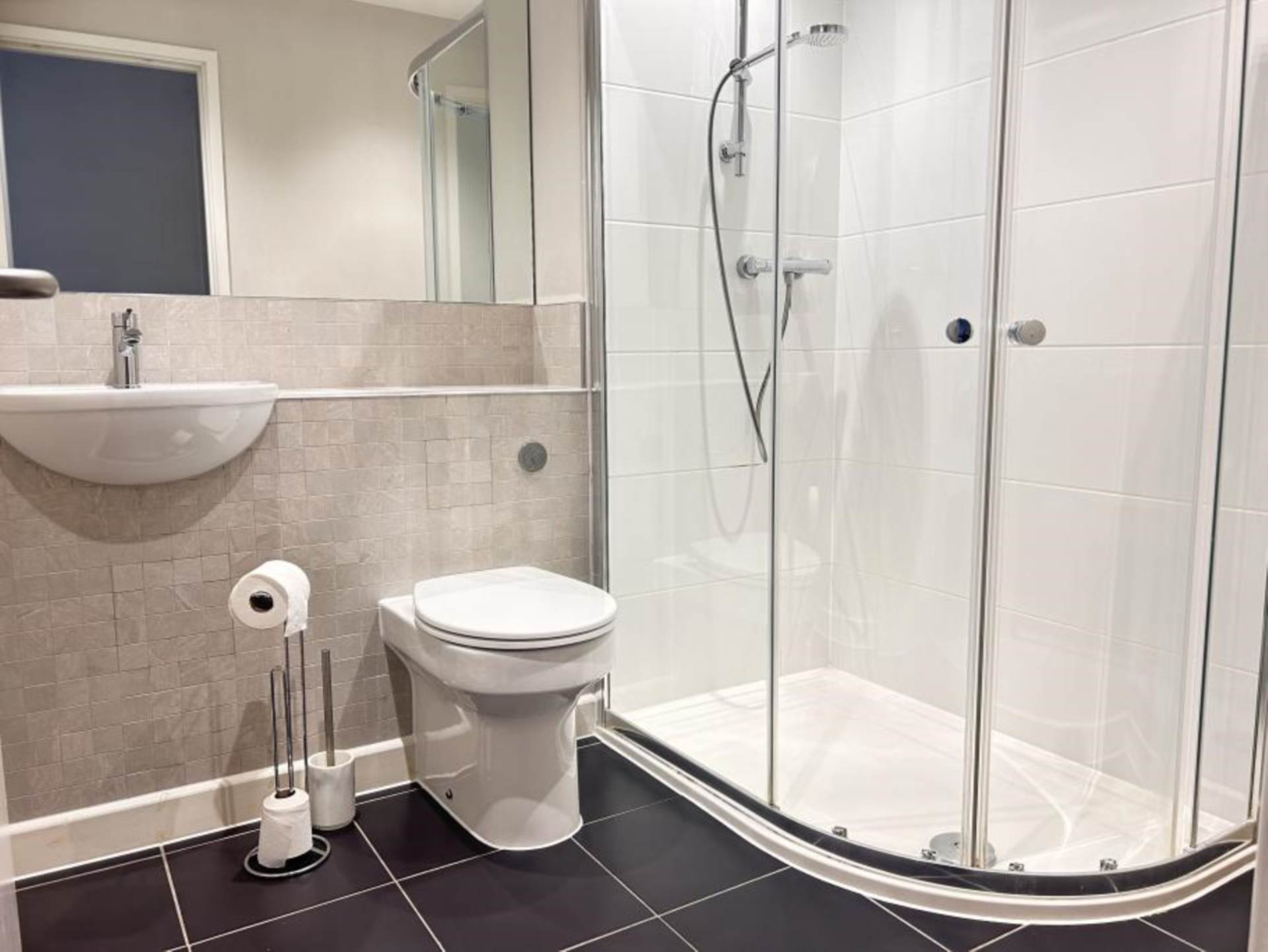 Off Adalia Crescent, Leigh On Sea, Image 14