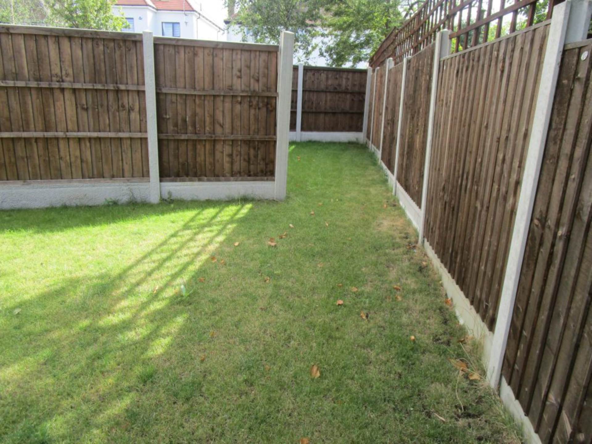 Off Adalia Crescent, Leigh On Sea, Image 17