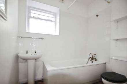 Warrior Square, Southend On Sea, Image 6