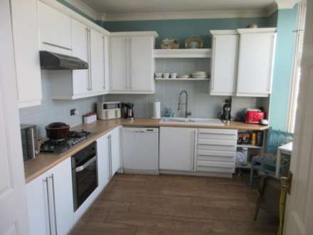 Palmeira Avenue, Westcliff On Sea, Image 5