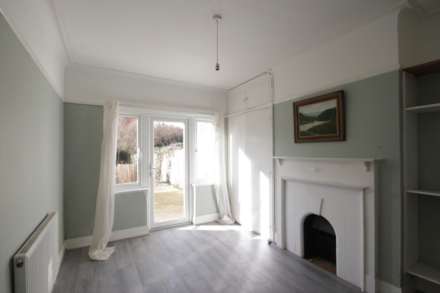 Earls Hall Ave, Southend-On-Sea, Image 5