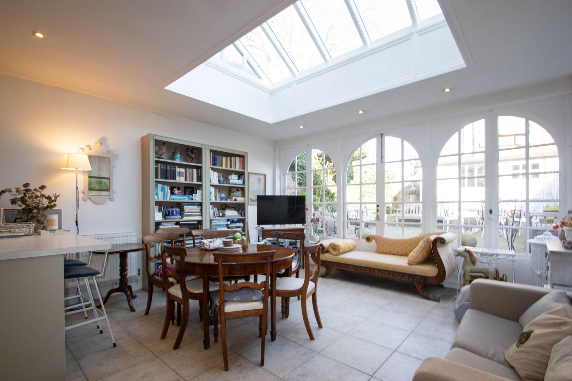 Prittlewell Square, Southend On Sea, Image 10