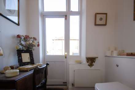 Prittlewell Square, Southend On Sea, Image 13