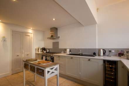 Prittlewell Square, Southend On Sea, Image 9