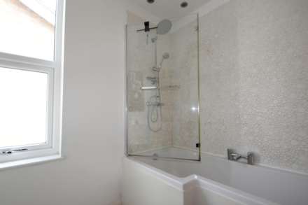 Park Terrace, Westcliff On Sea, Image 11