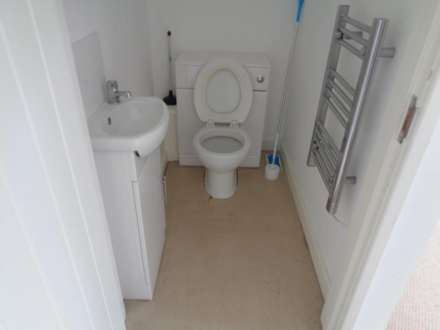 A,         High Street, Southend On Sea, Image 10