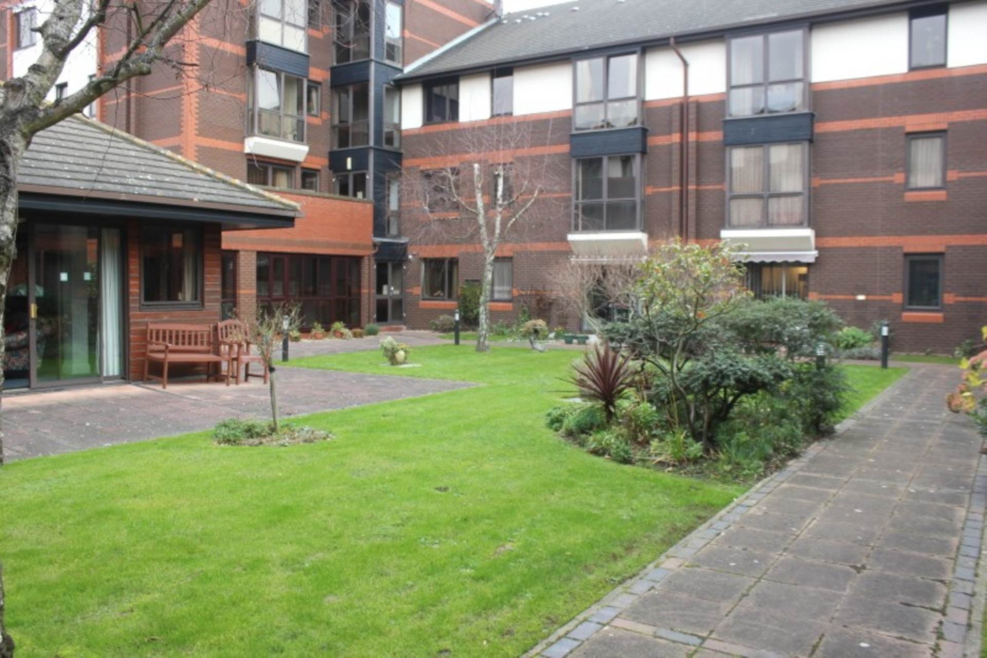 Sunningdale Court, Southend On Sea, Image 12