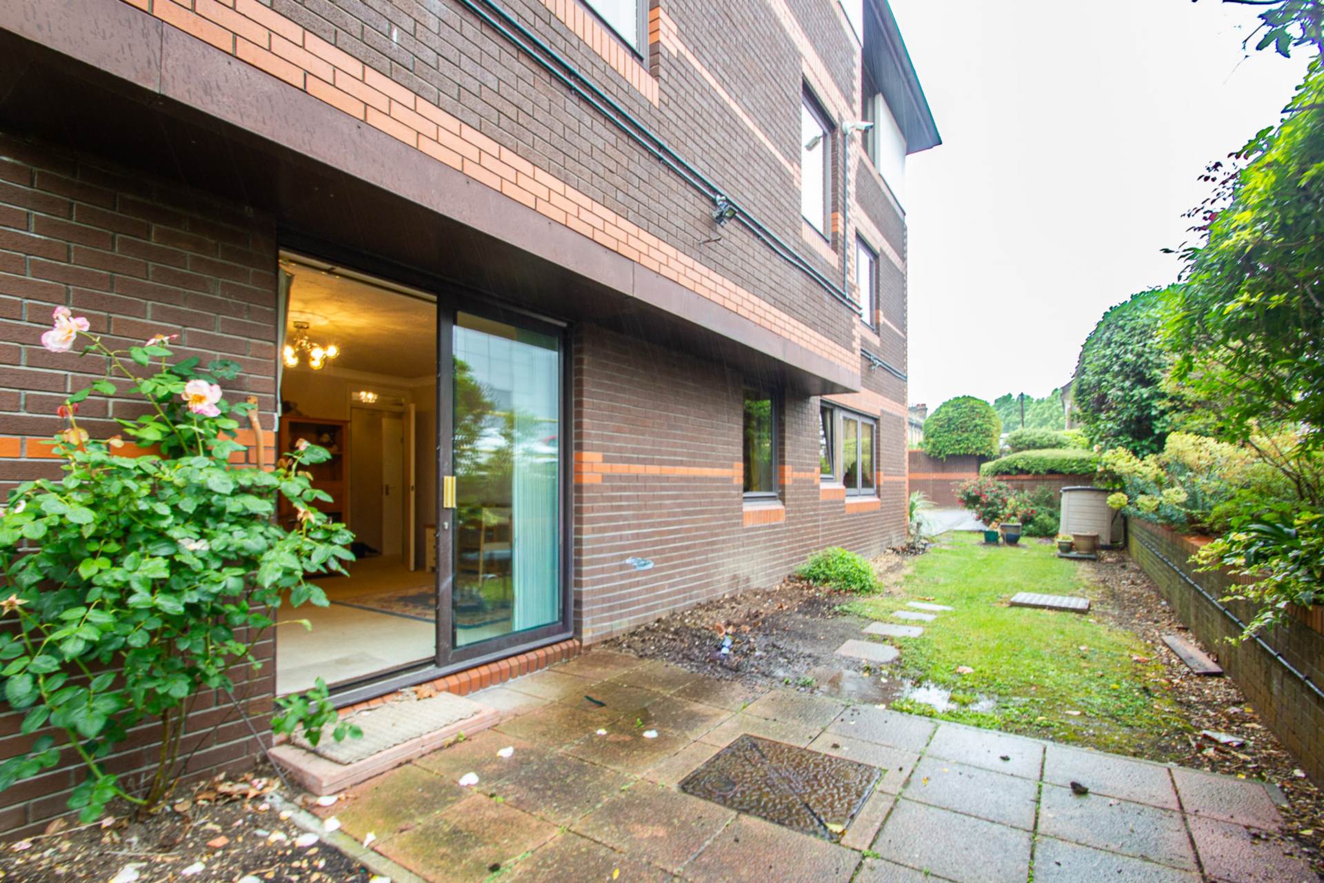 Sunningdale Court, Southend On Sea, Image 8