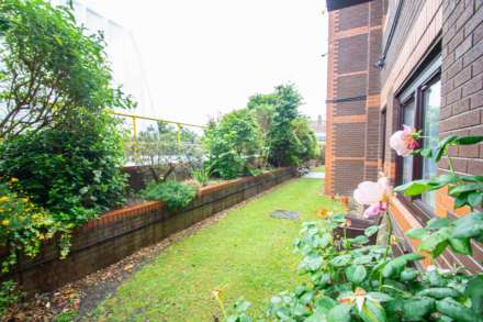 Sunningdale Court, Southend On Sea, Image 10