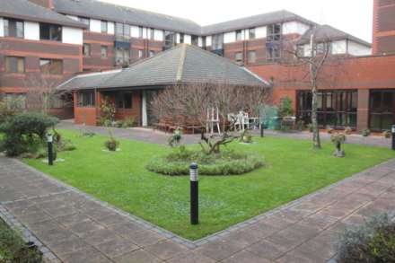 Sunningdale Court, Southend On Sea, Image 11