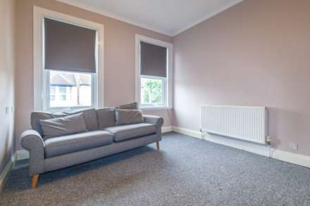 Salisbury Avenue, Westcliff On Sea, Image 2