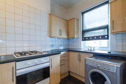 Salisbury Avenue, Westcliff On Sea, Image 5