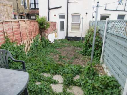 Fleetwood Avenue, Westcliff On Sea, Image 13