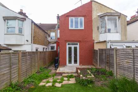 Old Southend Road, Southend On Sea, Image 14
