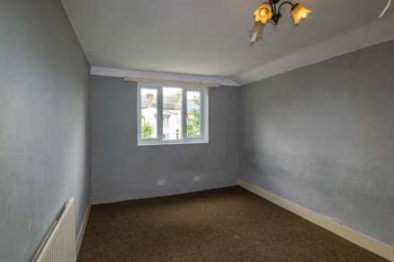Old Southend Road, Southend On Sea, Image 9
