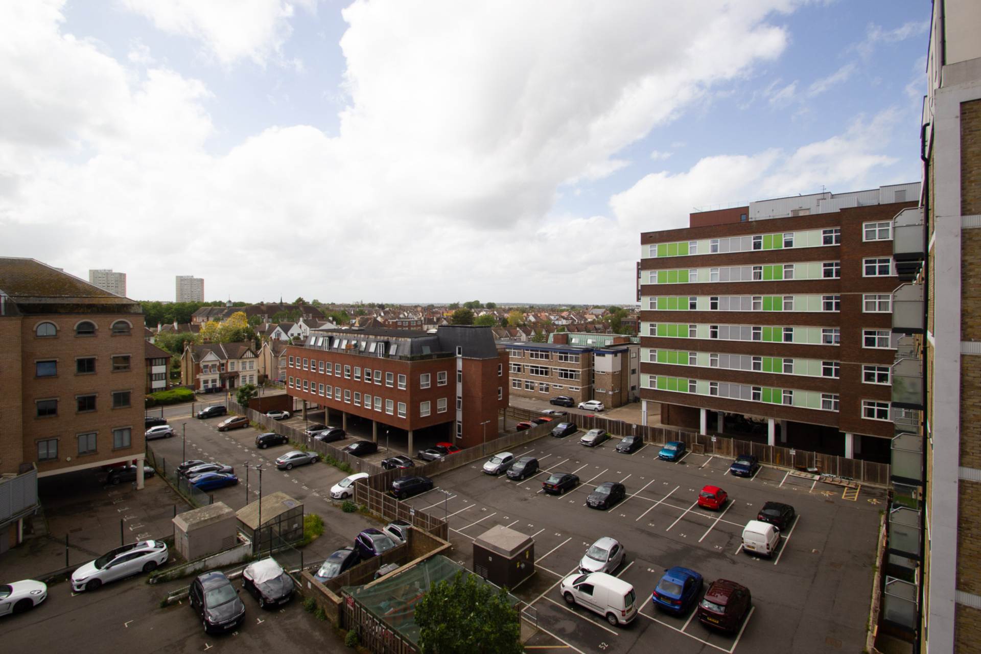 Victoria Avenue, Southend On Sea, Image 8